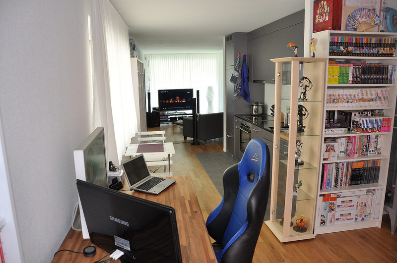 Illustration for article titled This Apartment Is No Nerd Slob Hole